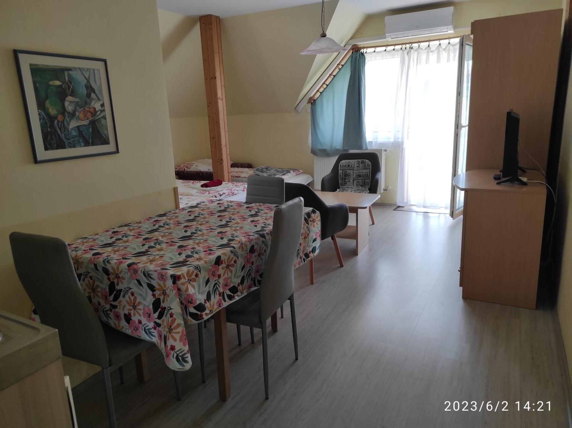 Flora Villa Heviz Phòng bức ảnh