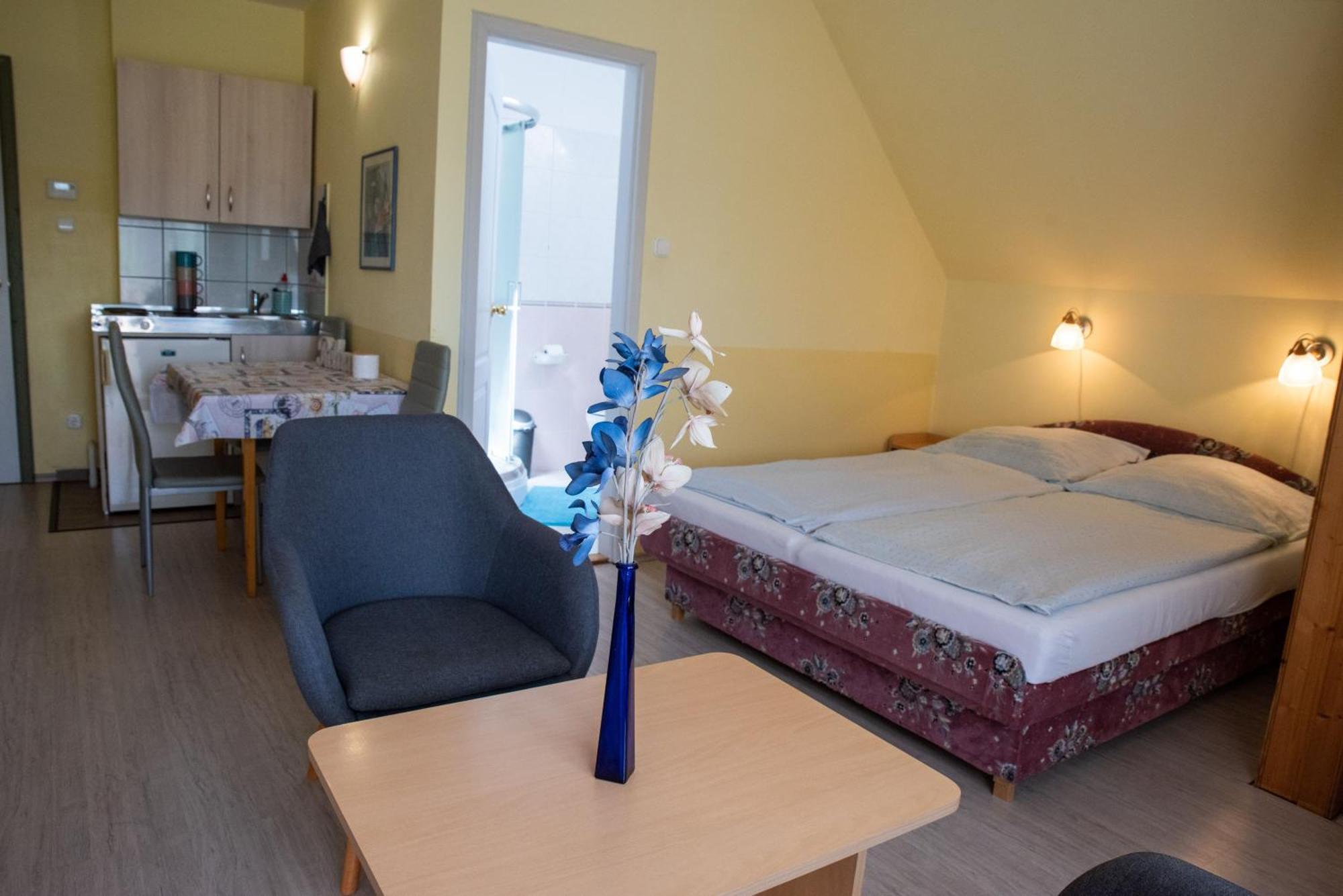 Flora Villa Heviz Ngoại thất bức ảnh