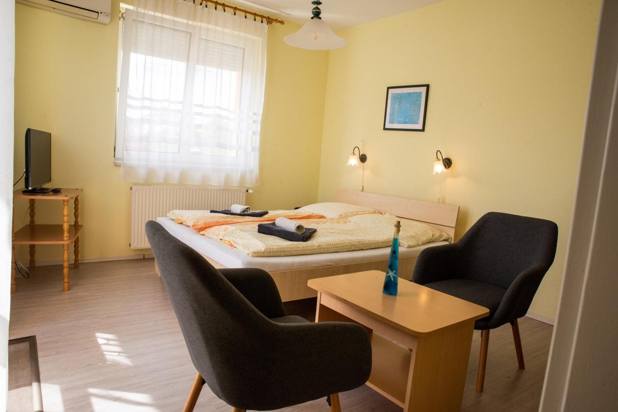 Flora Villa Heviz Ngoại thất bức ảnh