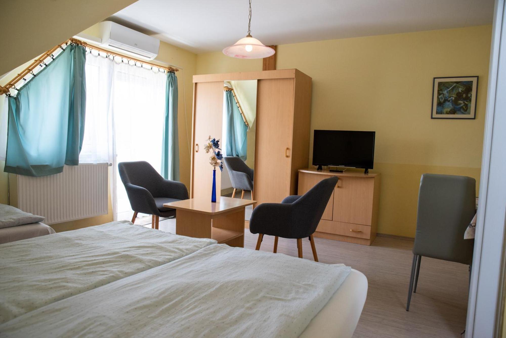 Flora Villa Heviz Ngoại thất bức ảnh
