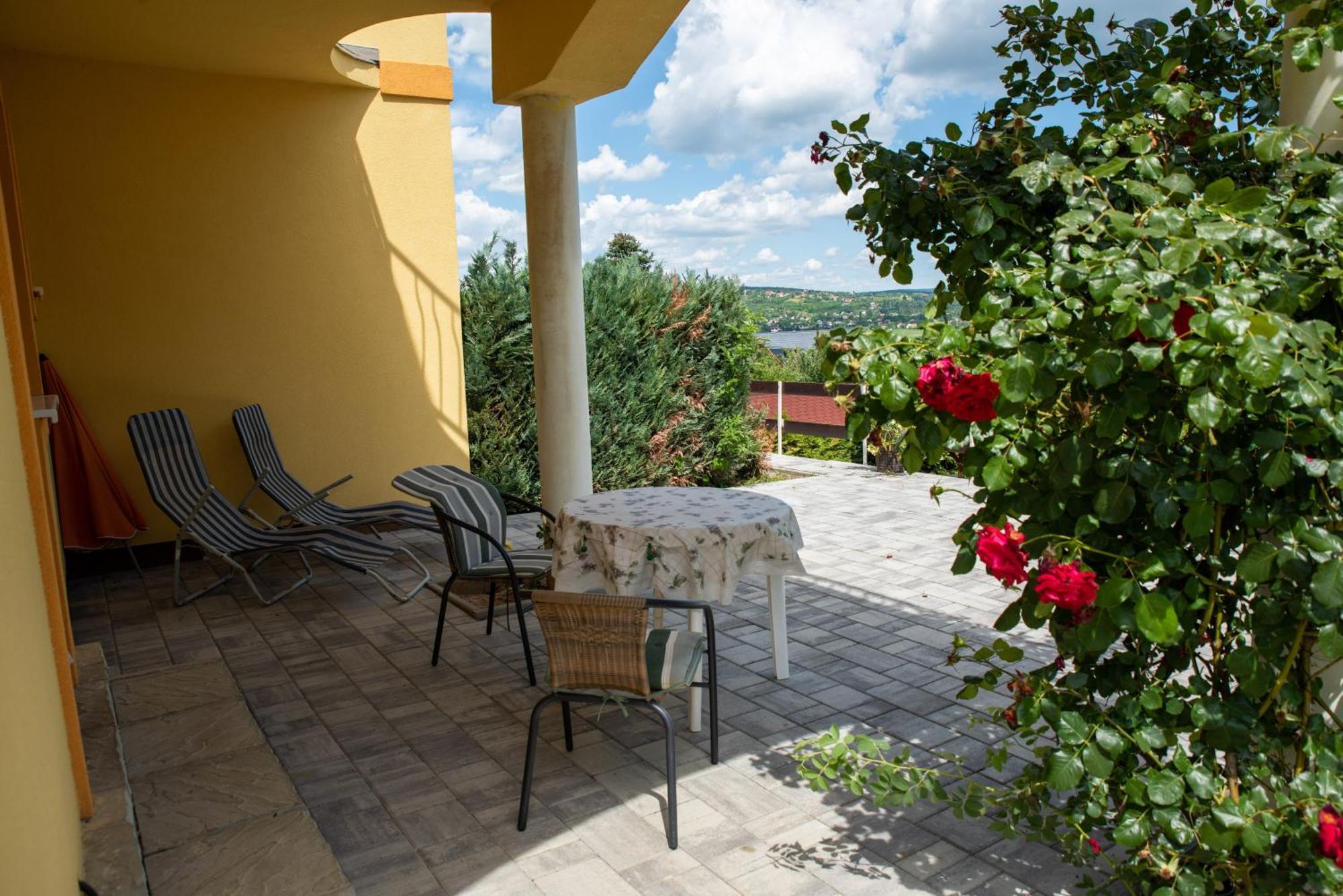 Flora Villa Heviz Ngoại thất bức ảnh
