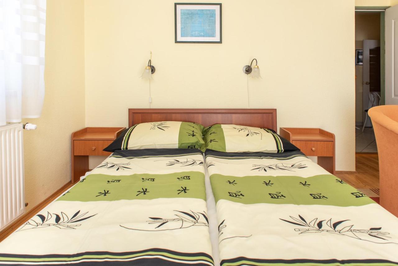 Flora Villa Heviz Ngoại thất bức ảnh